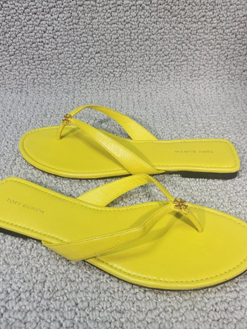 Tory Burch Classic Women's Size 8M Colza Yellow Leather Flip Flop Sandals